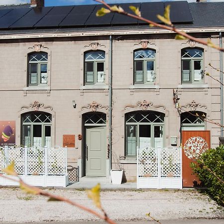 Maison D'Hote Les Notes Endormies Suite Le Refuge Walcourt Exterior foto